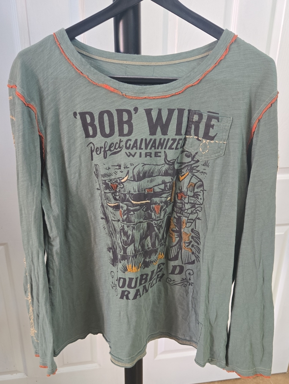 Green Graphic Long-Sleeve Women's Shirt XL